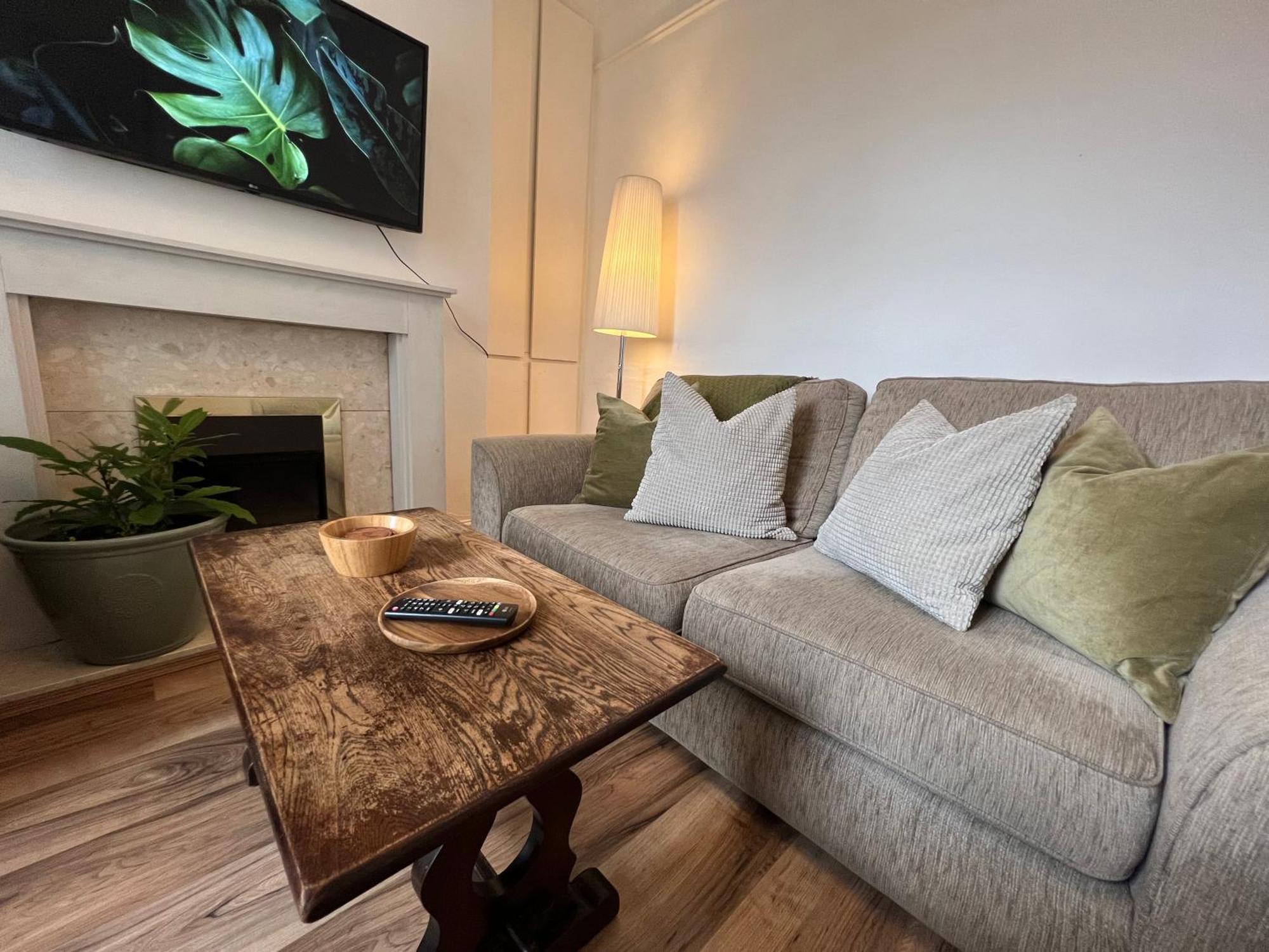 2025 Award Winner Liverpool Ivy House - 4 Bedrooms Εξωτερικό φωτογραφία