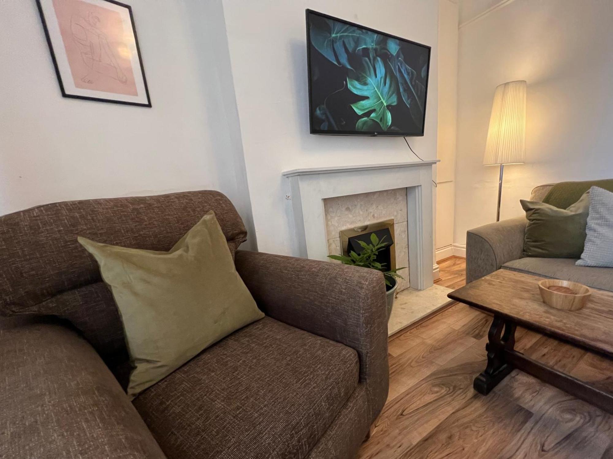 2025 Award Winner Liverpool Ivy House - 4 Bedrooms Εξωτερικό φωτογραφία