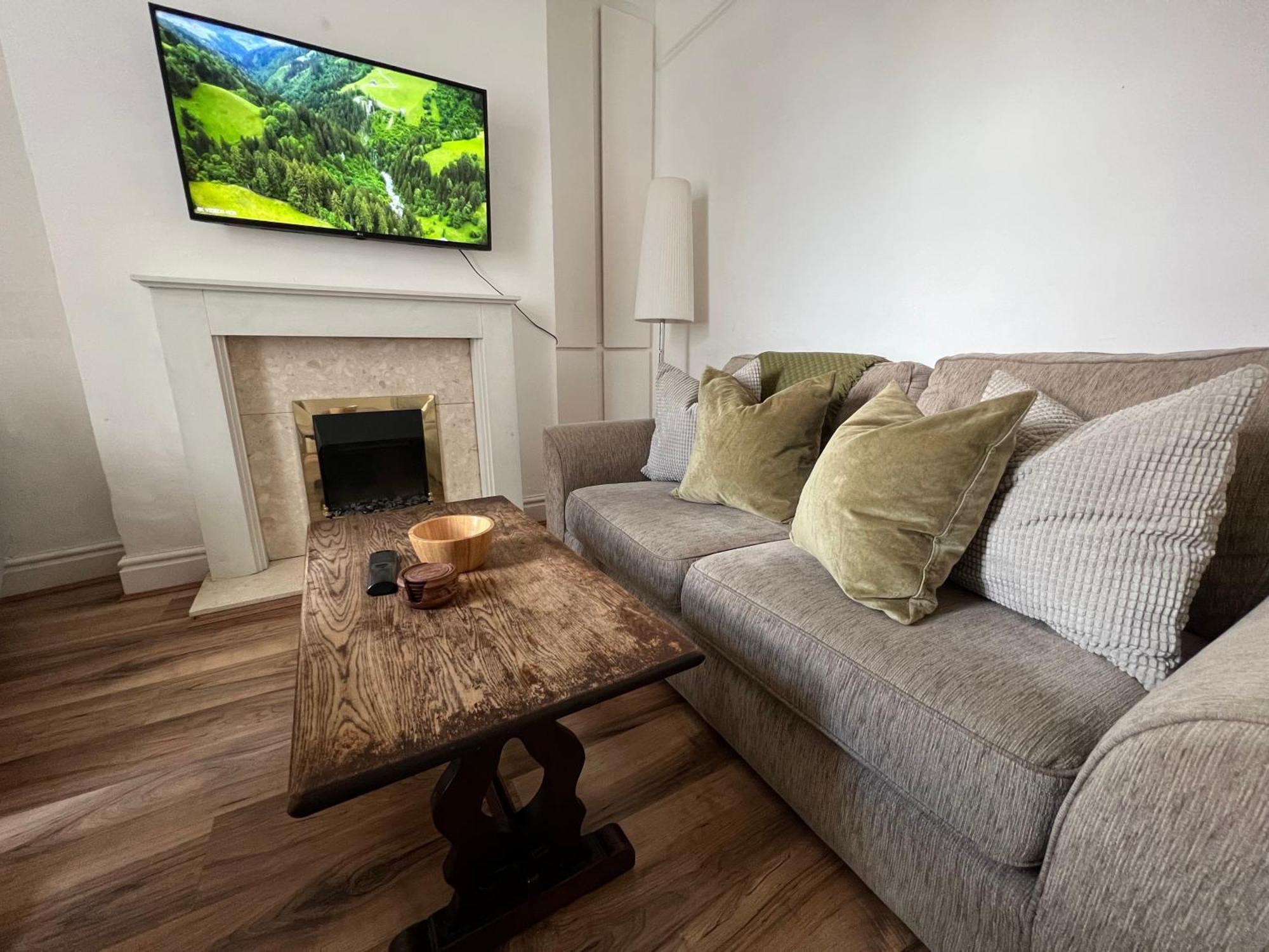 2025 Award Winner Liverpool Ivy House - 4 Bedrooms Εξωτερικό φωτογραφία